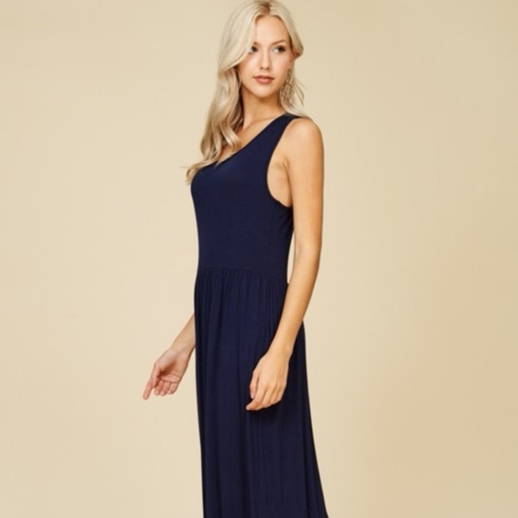 JUST IN! Racer Back Pleated Loose Solid Long Dress - Picture 2 of 3